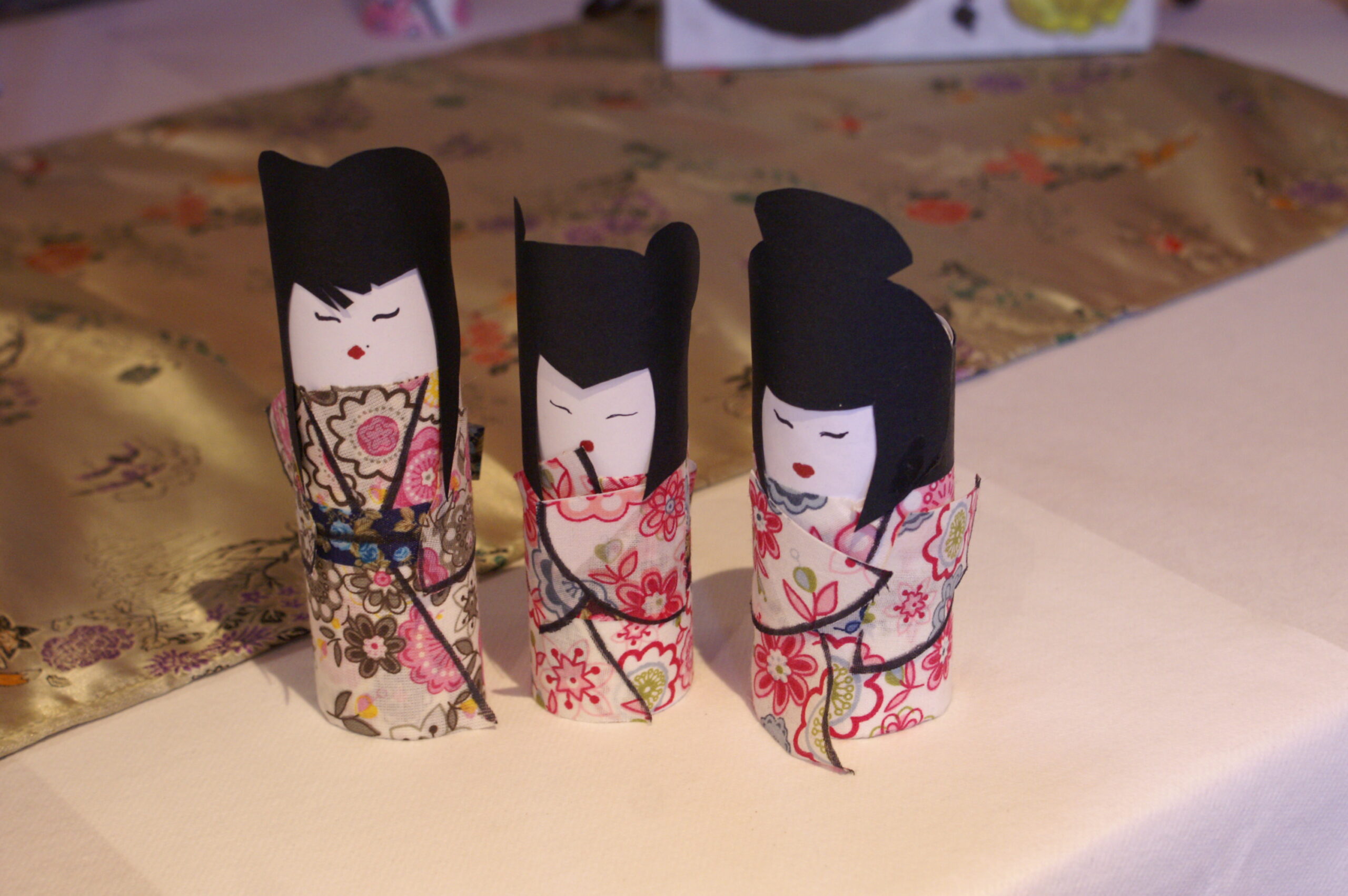 DIY poupées kokeshi